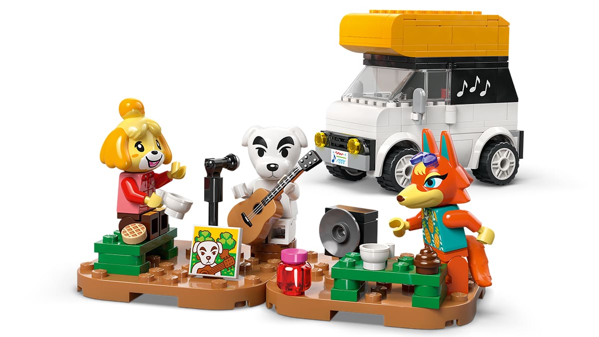 LEGO® Animal Crossing™ K.K.’s Concert in the Plaza 9